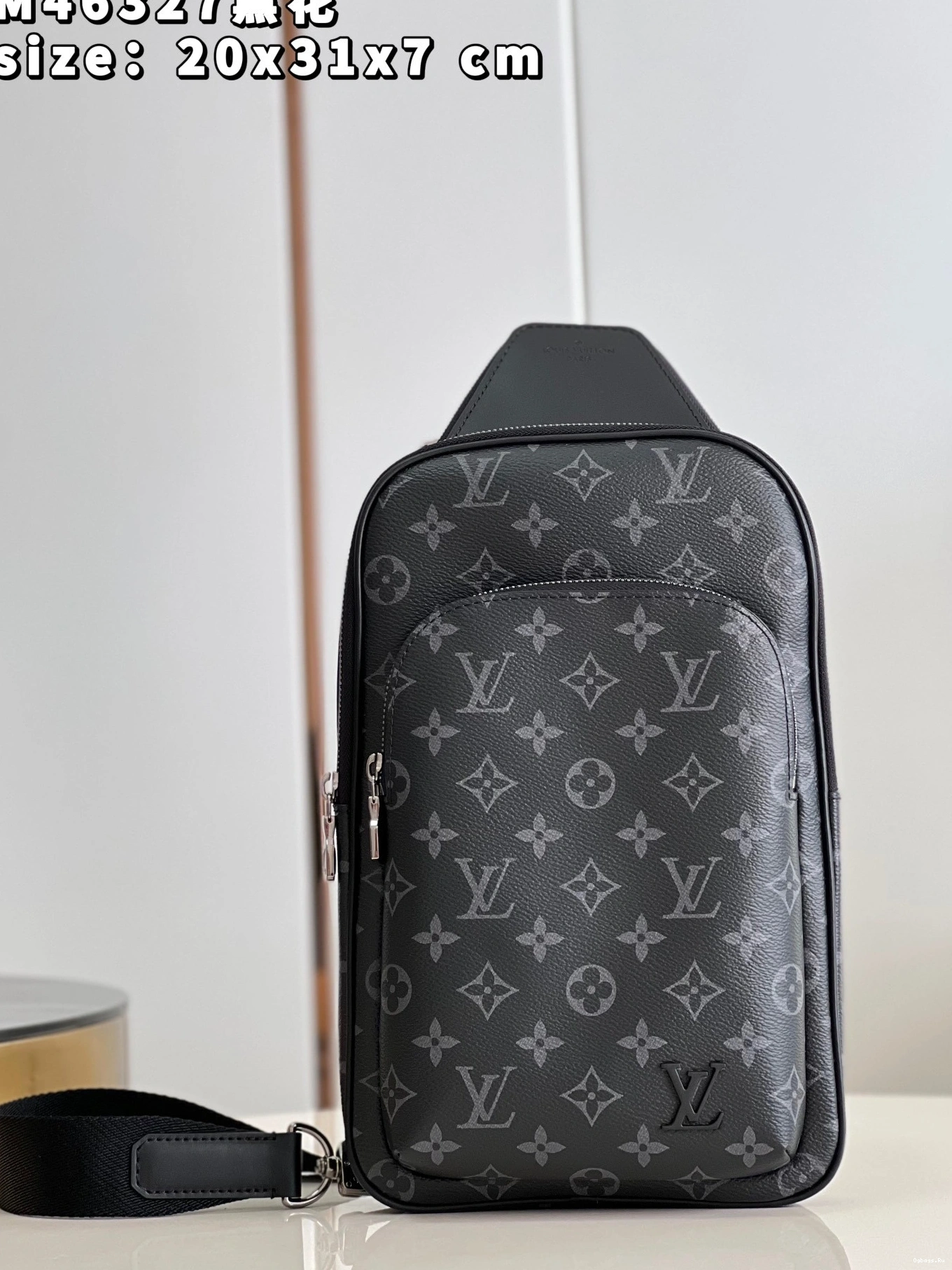 VUITTON Slingbag LOUIS Avenue NM 0103